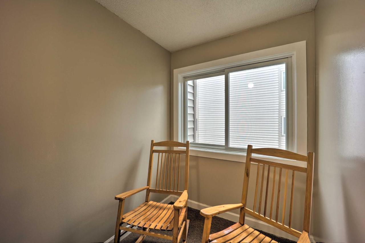 Cozy Studio 2 Miles To Beech Mountain Ski Resort! Εξωτερικό φωτογραφία